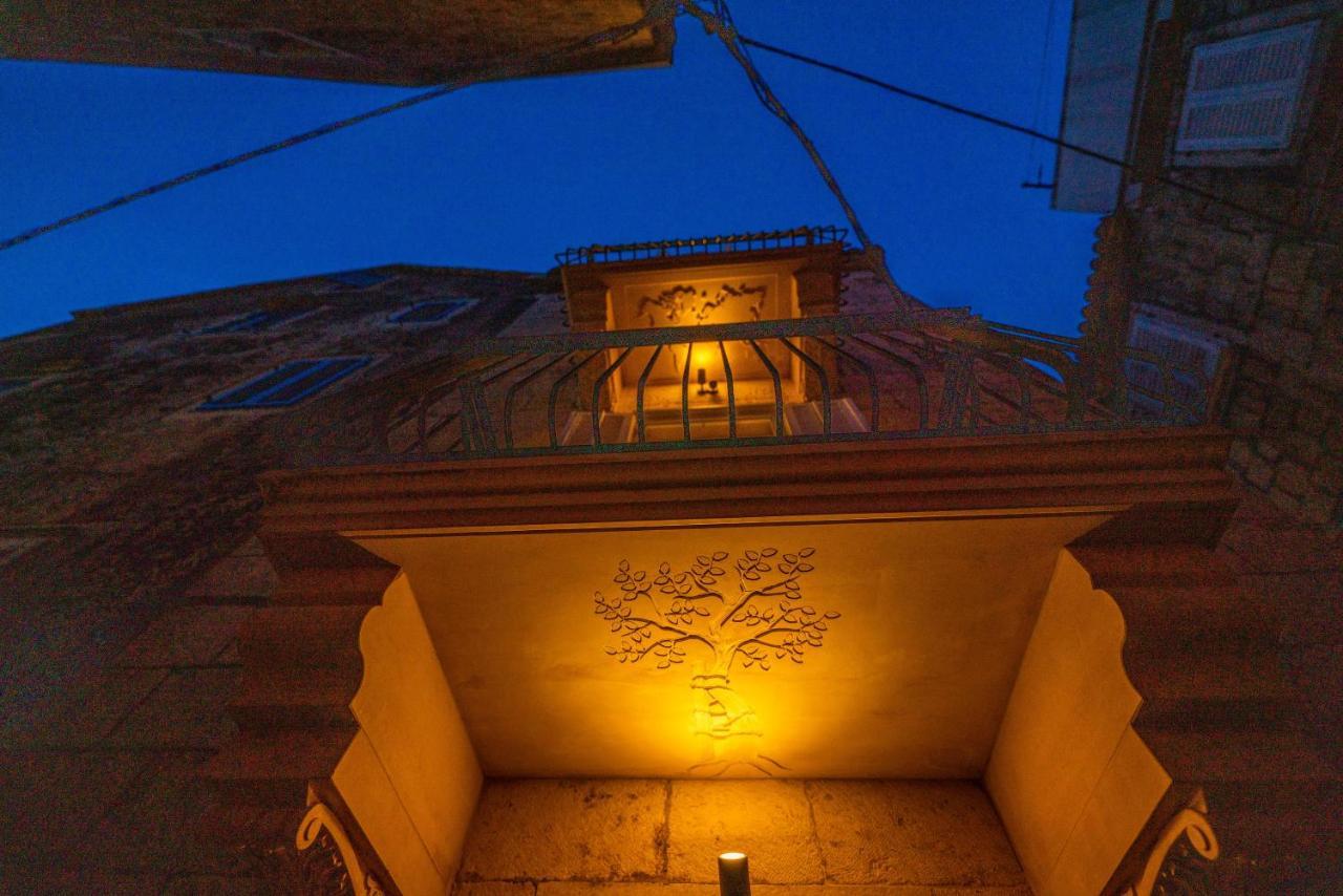 Old Town Makarska Apartments - Central Square Exterior foto